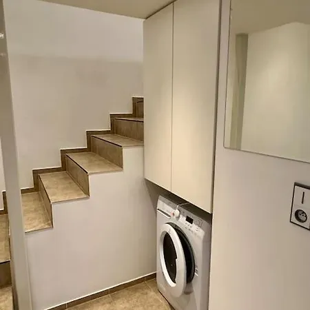 Palac Anezka D1 Brno Zewnętrze zdjęcie